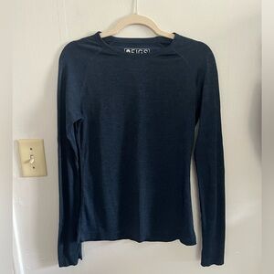 Figs Womens Navy Blue Seamless Long Sleeve Top Size Small Comfy Stretch